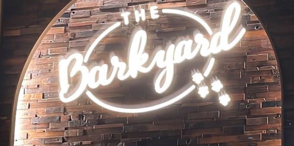 推介: The Barkyard